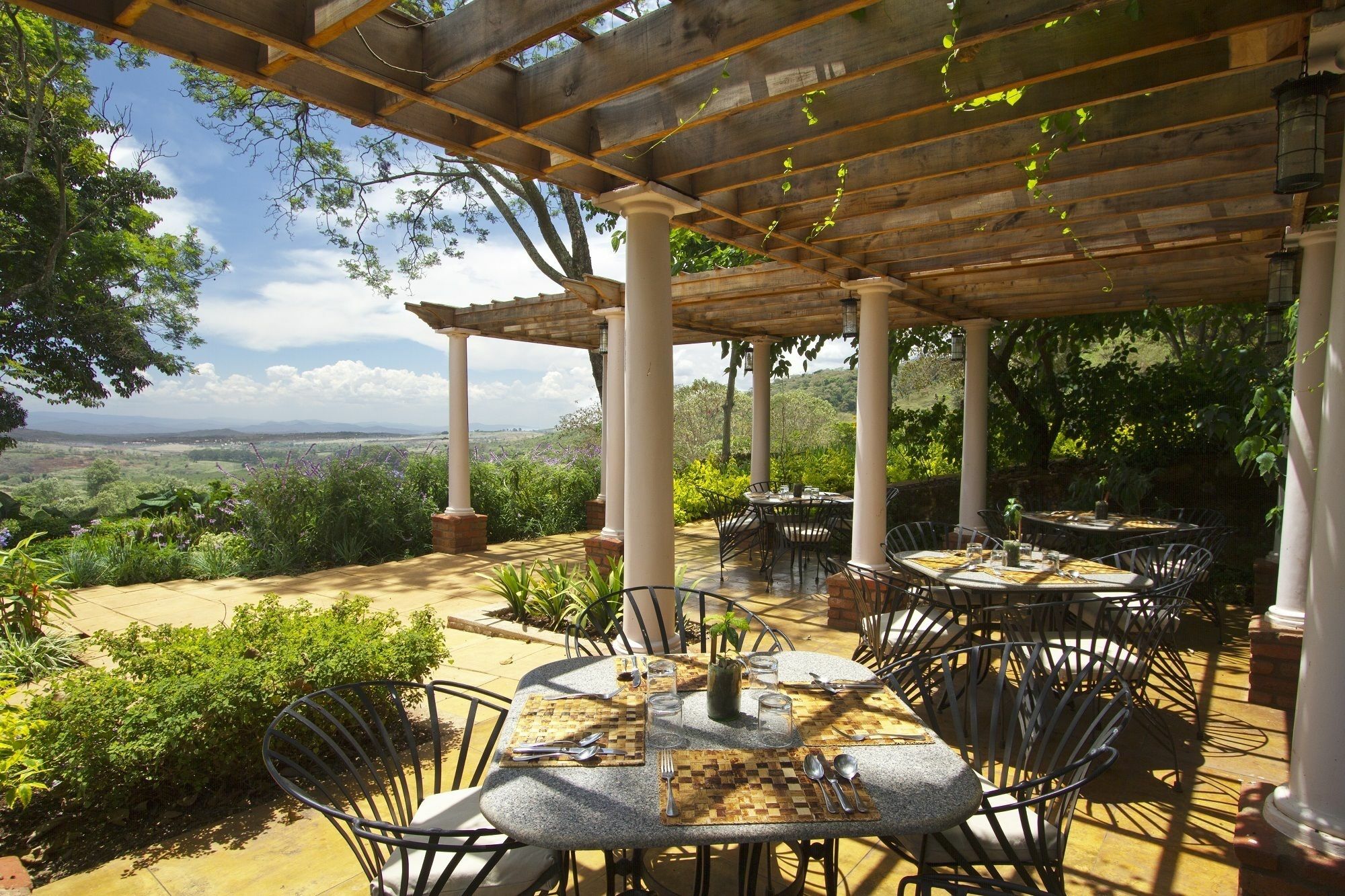 Gibb'S Farm Hotel Karatu Exterior photo